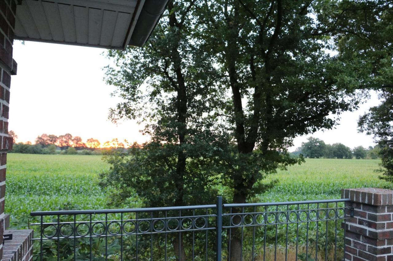 Ferienwohnung Am Schippstroth Wiefelstede Esterno foto